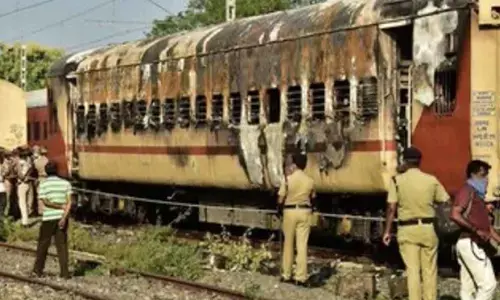 Madurai train blaze: Case against tour operator for carrying cooking gas cylinder