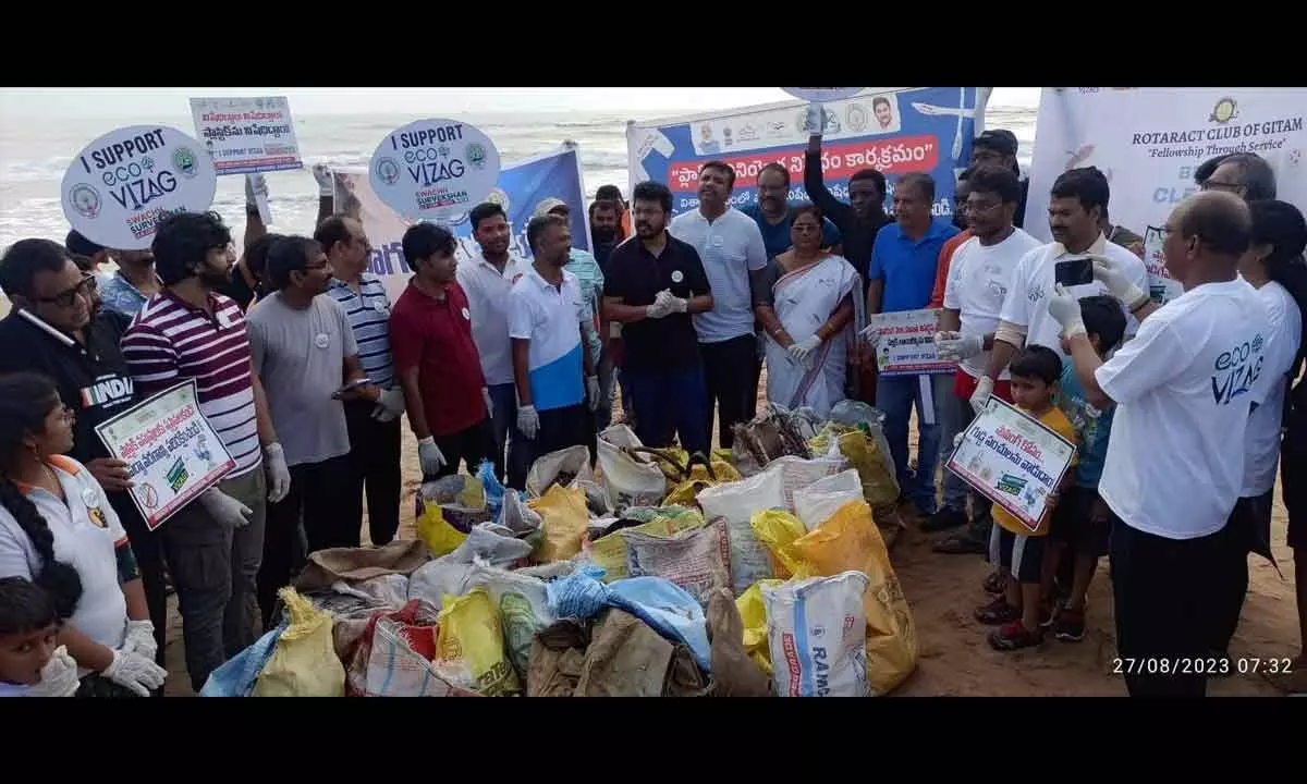 GVMC Commissioner CM Saikanth Varma participating in a cleanliness programme held in  Visakhapatnam on Sunday