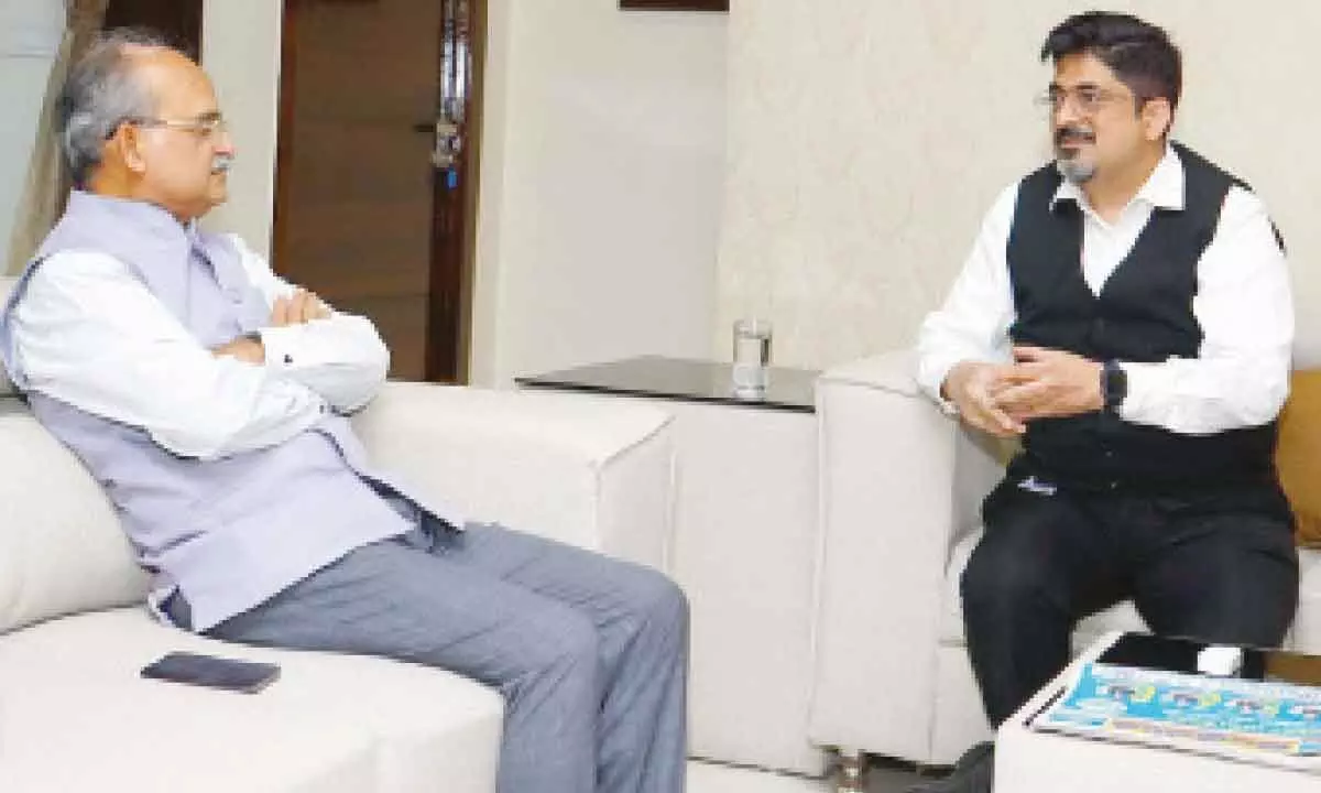 Chief Secretary K S Jawahar Reddy during a meeting with Vishal Kapoor, CEO, Energy Efficiency Services Limited, at the Secretariat at Velagapudi