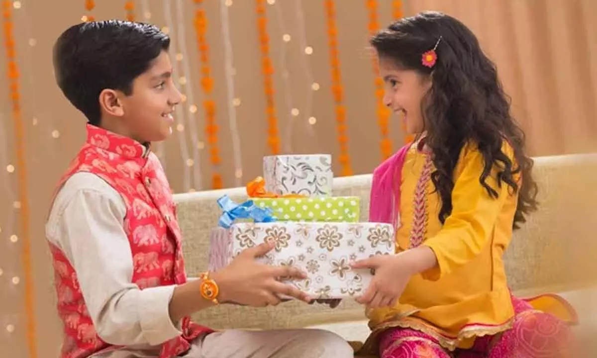 5 Fun Prank Gifts to Give Your Sibling this Raksha Bandhan