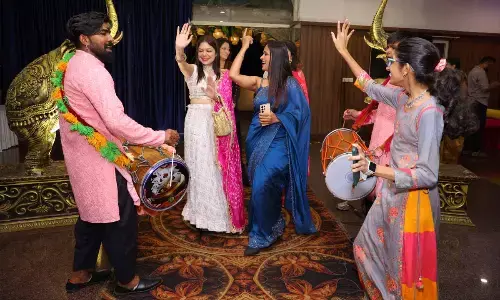 Big Fat Wedding! Turns in with a bang!