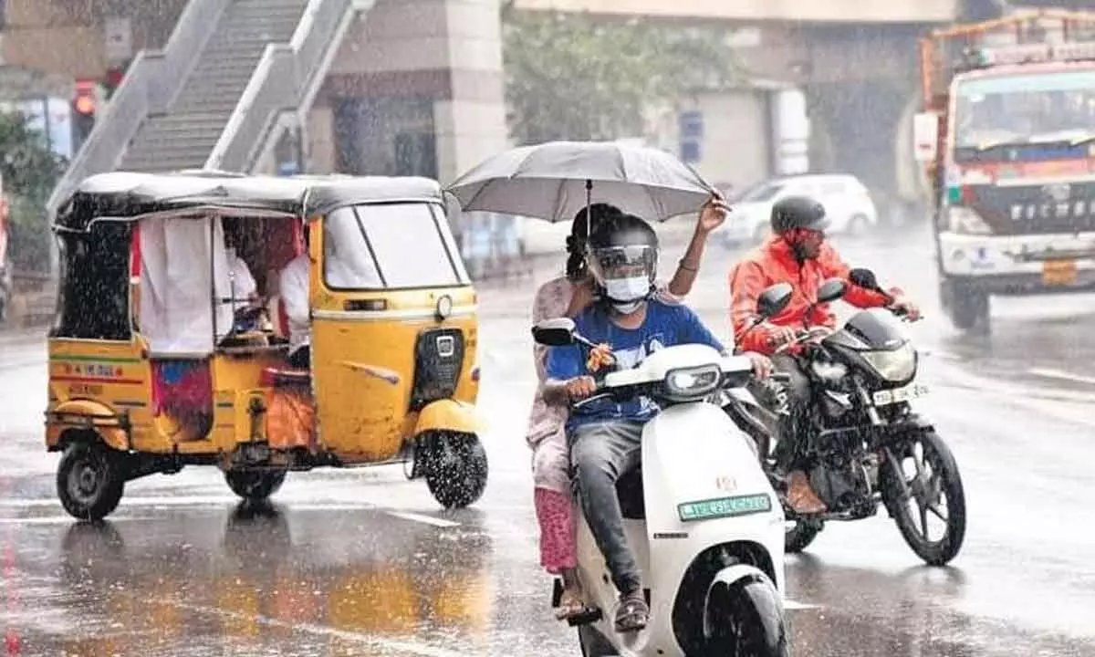 GHMC on alert in wake of heavy rains in Hyderabad