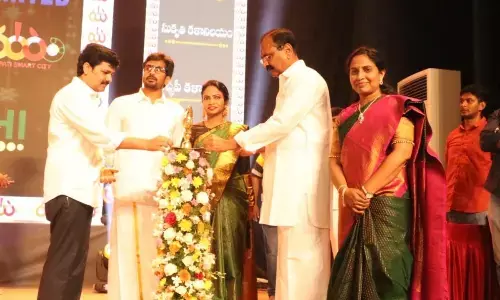 TTD Chairman Bhumana Karunakar Reddy, Mayor Dr R Sirisha, MP M Gurumoorthy and Municipal Commissioner D Haritha lighting the lamp to mark the inauguration of auditorium and art studio in Tirupati on Sunday.