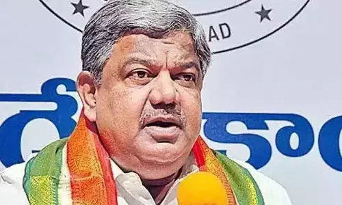 KCR govt failed to stop suicides of farmers: Gudur