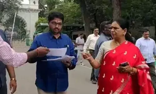 The Centre directs to CEO to release a gazette declaring DK Aruna as an MLA