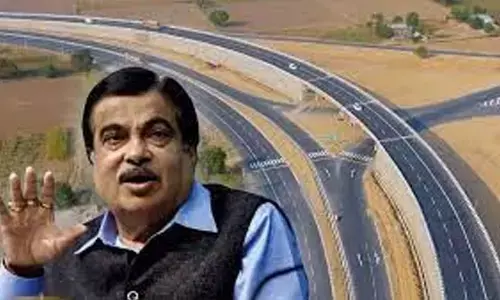 Gadkari keeps `3-trn infra projects on fast track