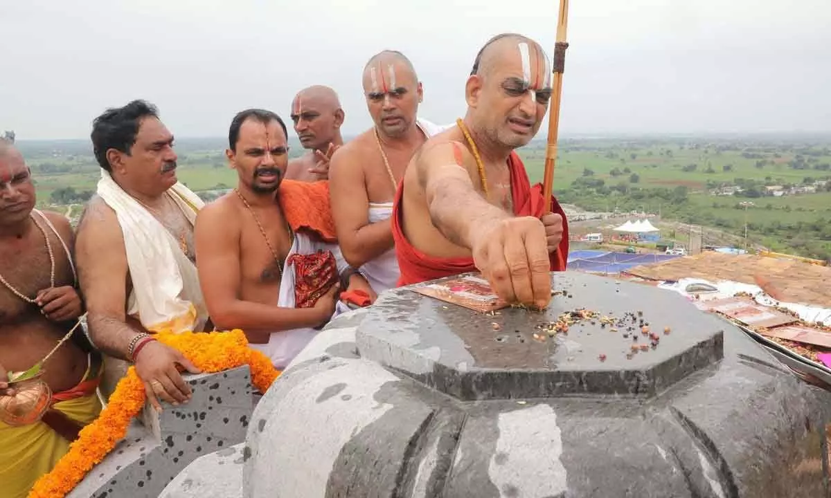 Grandeur marks reinstallation of idols on Ramulagutta