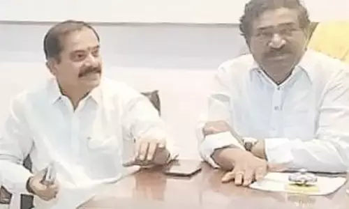 Chief Whip D Vinay Bhaskar (left) meets Station Ghanpur MLA Thatikonda Rajaiah in Hanumakonda on Tuesday