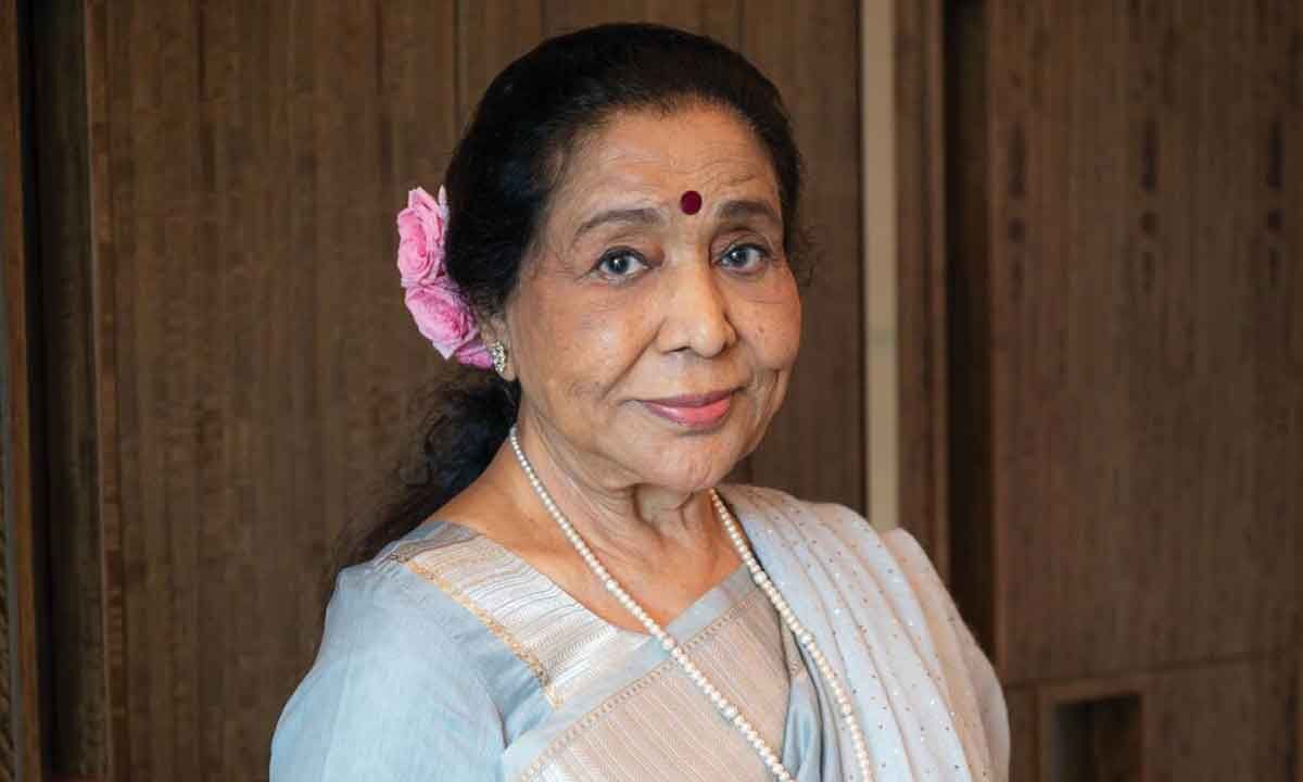 Asha Bhosle at 90 says I faced difficulties but when I look back, it ...