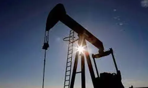 Rising $, oil price pull down Re to record low