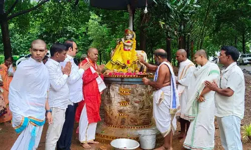Visakhapatnam: Krishnashtami celebrated with fervour at Simhachalam