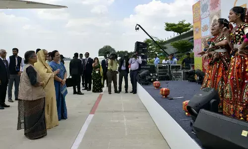 G-20 delegates received get traditional welcome at Airport