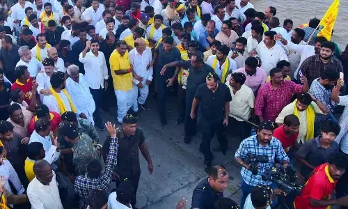 Agri sector in crisis: Lokesh