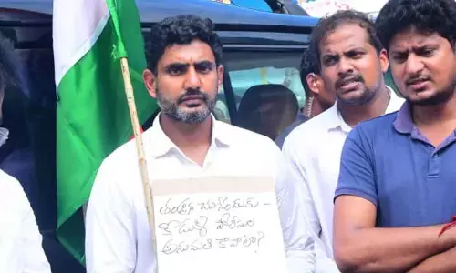 Lokesh left for Vijayawada