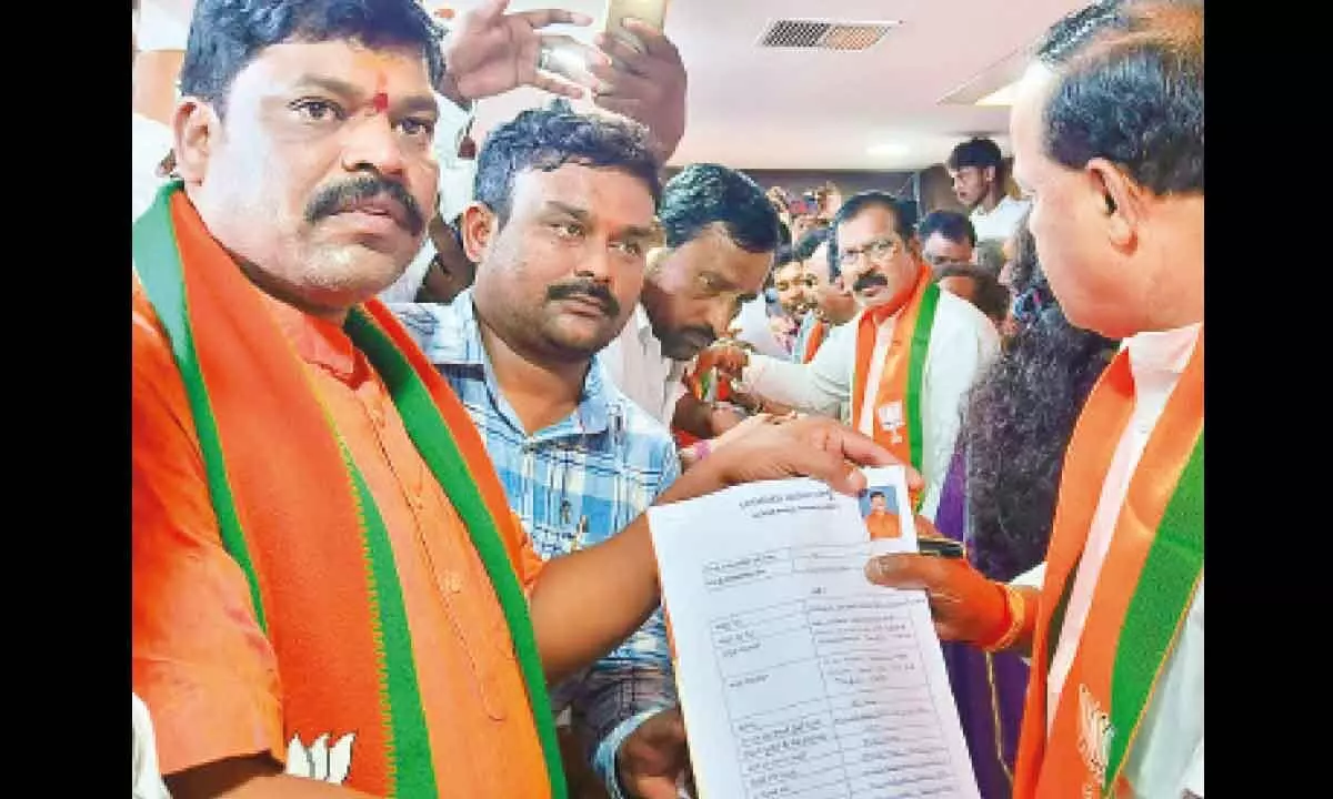 Balanna applies for BJP ticket from Devarkadra