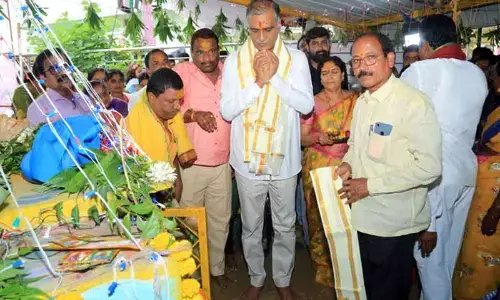 Harish Rao inaugurates Sri Maharenuka Ellamma Devi Gowda Kalyana Mandapam in Siddipet