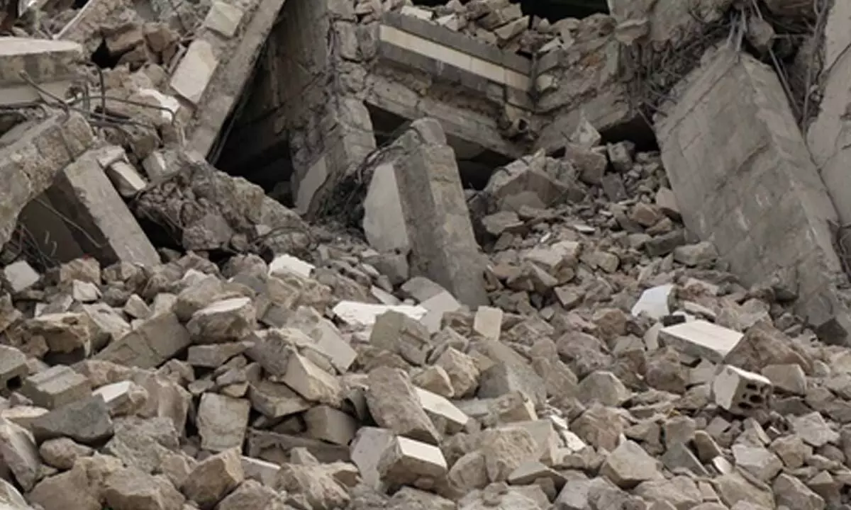 Crematorium roof collapse in Rajkot kills 1