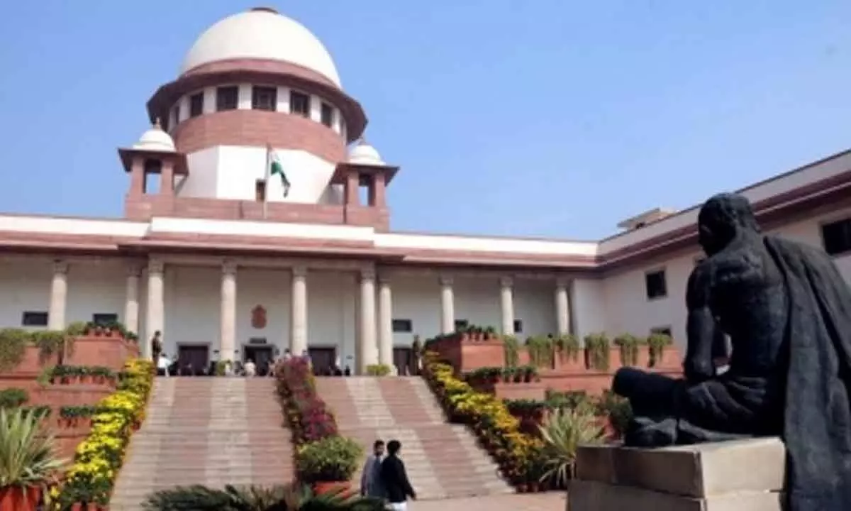 Supreme Court refuses to entertain PIL challenging Centres law on control of services in national capital