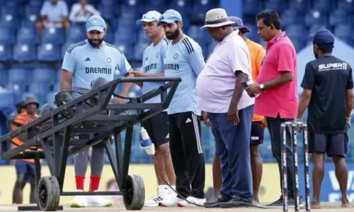 Asia Cup: Bumrah, Hardik take a wicket each as Pakistan reach 44/2 before rain stops play