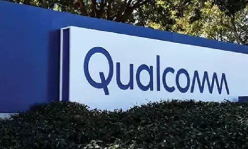 Qualcomm to continue supplying 5G modem for Apple iPhones till 2026