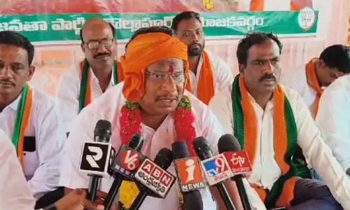 48-hr stir for mango market in Kollapur