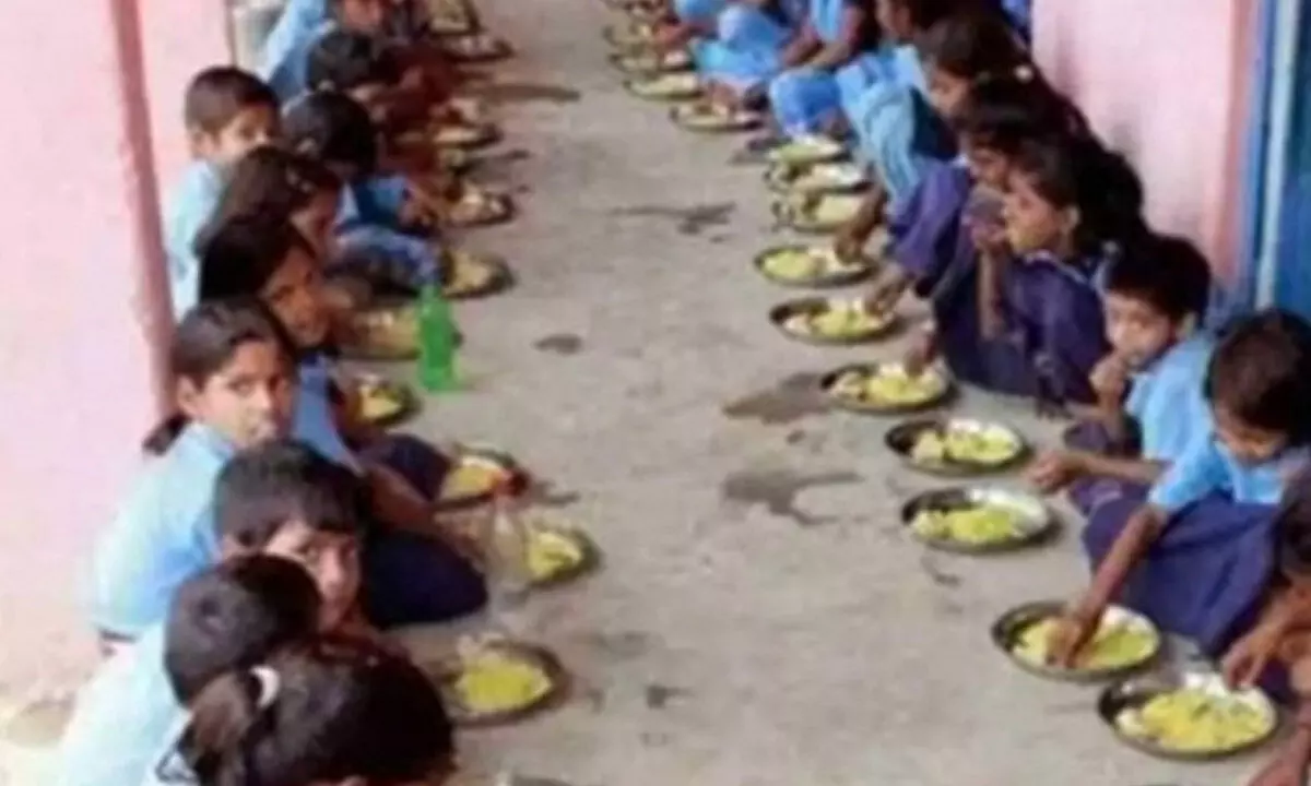 50 students in Bihar school fall ill after consuming mid-day meal containing dead lizard