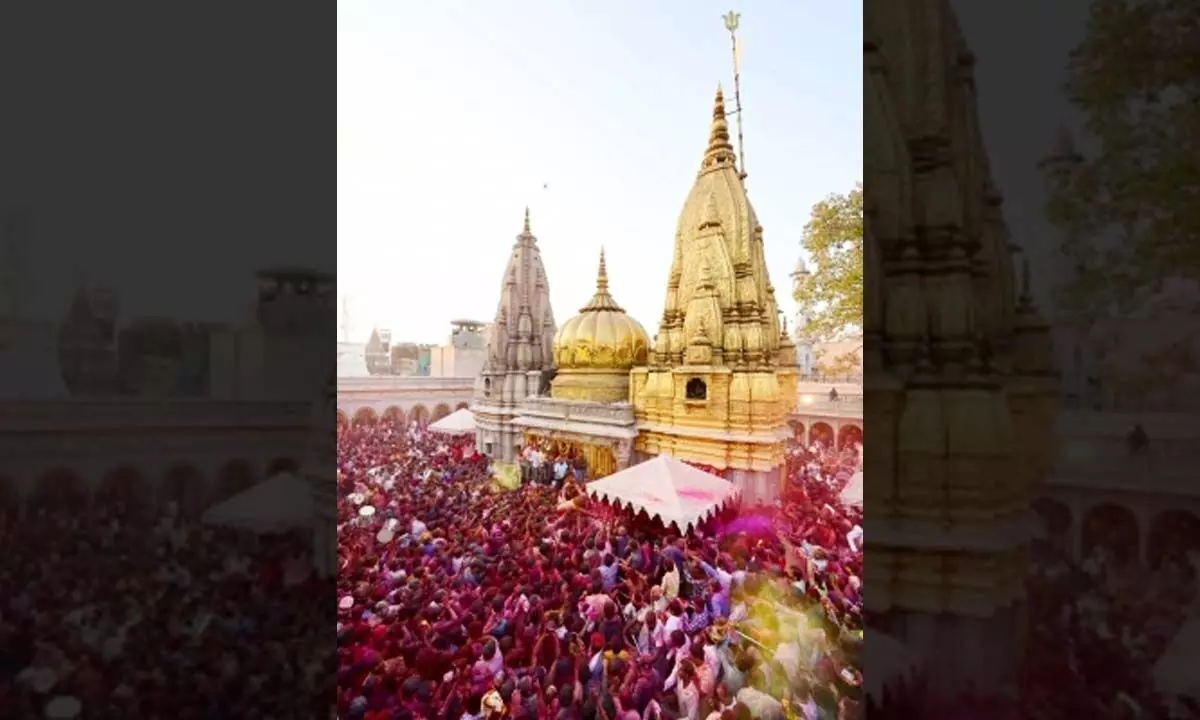 Varanasi to boost tourism with hot air balloon rides