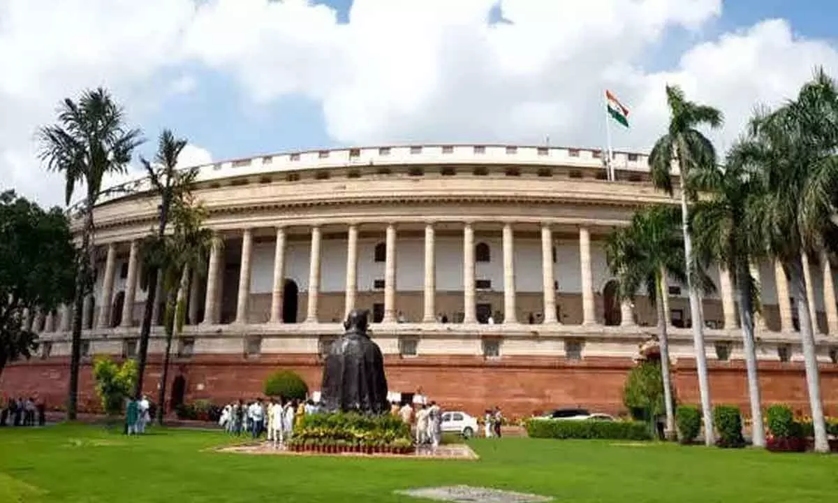 BJP directs all MPs to attend Special session of Parliament