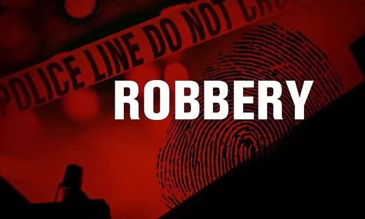 Burglars break open ATM, loot Rs 30 lakh cash