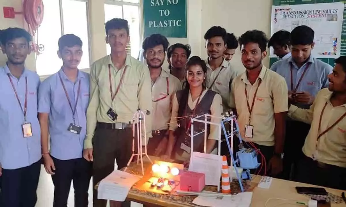Vizianagaram: Lendi College grandly celebrates Engineers Day
