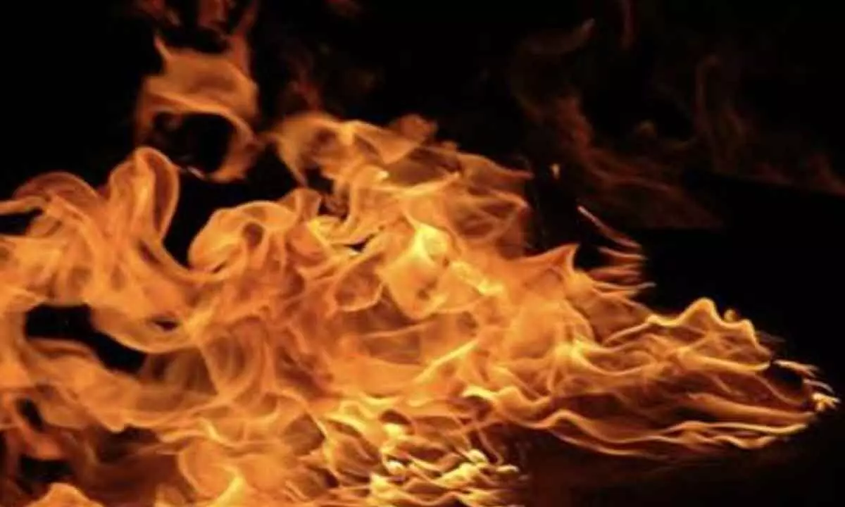 Hyderabad: Massive fire breaks out at transport warehouse in Afzal Gunj