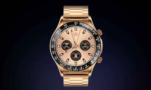 Crossbeats Launches Monarch, a Premium Smartwatch in the Regal Series for the business-class people