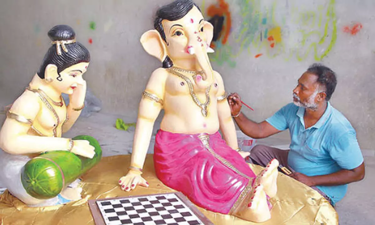 Eco-friendly Ganesh idols champion social issues