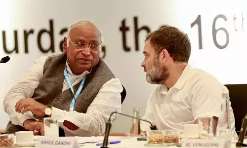 Some Congress leaders call for adopting cautious approach on Sanatan Dharma