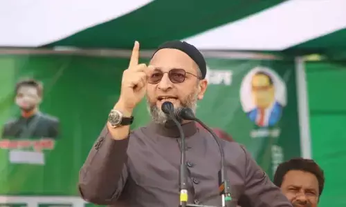 Asad targets top leaders wearing ‘white shirts’ visiting city during elections