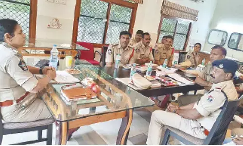 Guntakal railway police SP K Chowdeswari reviewing the security arrangements at Tiruapti station ahead of Srivari Brahmotsavams