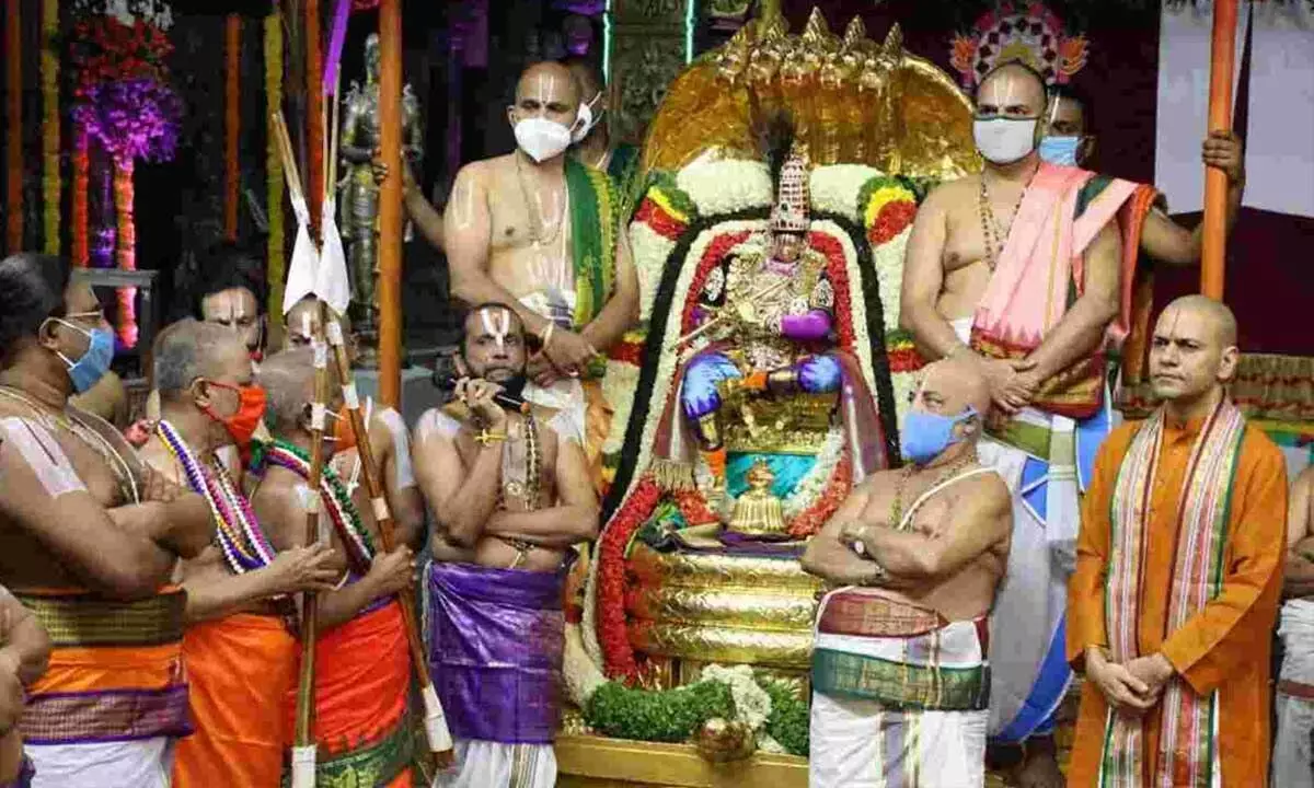 Tirumala Brahmotsavams: Lord Malayappa Swamy rides on Chinna Sesha Vahanam