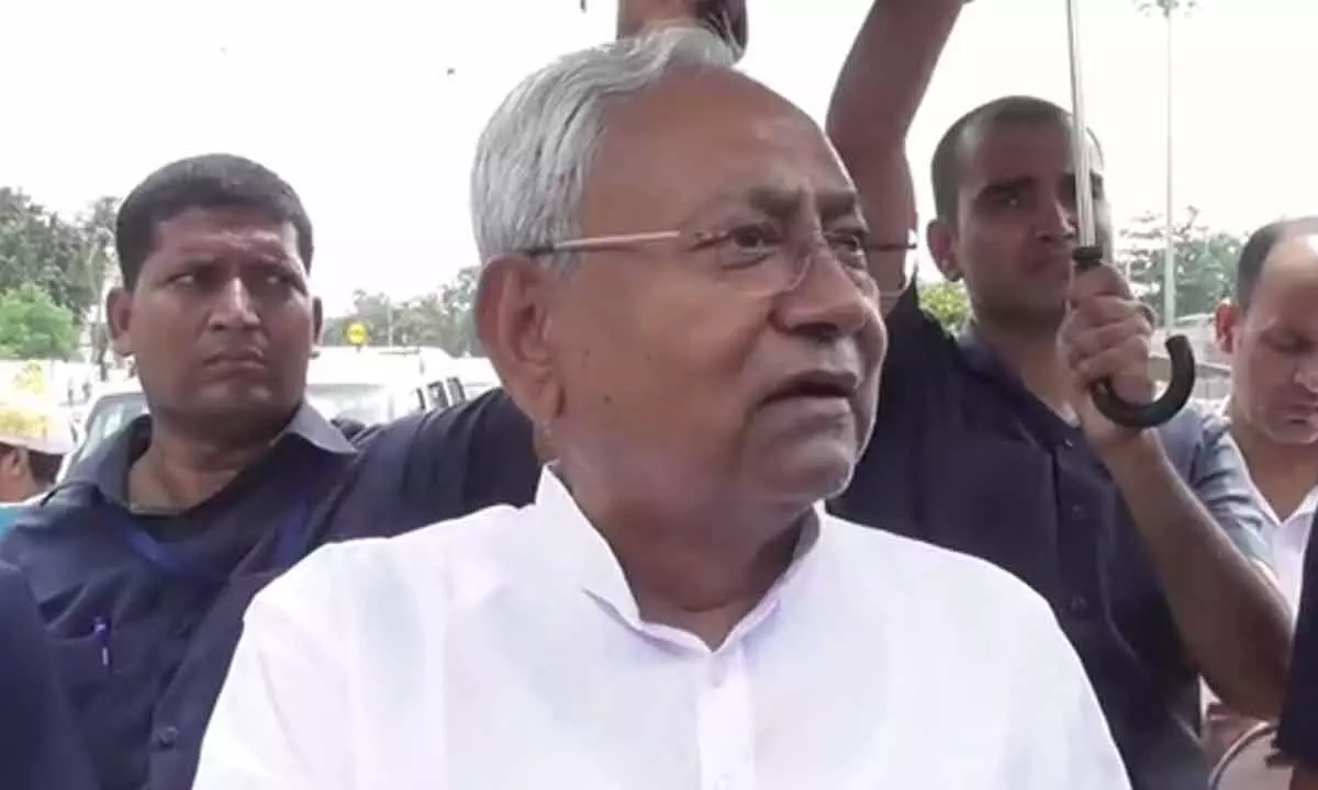 Nitish Kumar pays surprise visit to Patna secretariat, many officers found absent