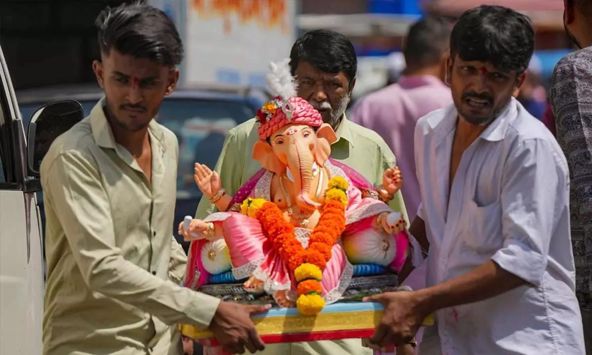 Nearly 7,000 Lord Ganesh idols immersed in Mumbai on 2nd day of festival