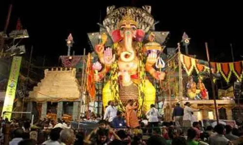 Religious fervour envelopes Hyderabad