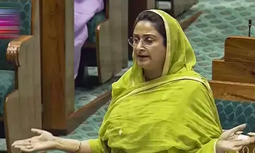 New Delhi: BJP misleading women on quota bill says Harsimrat Kaur Badal