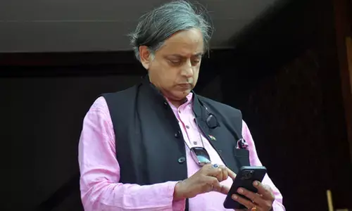 Govt basking in Chandrayaan-3 glory, trying to convey as if everything happened after 2014 in space sector: Tharoor