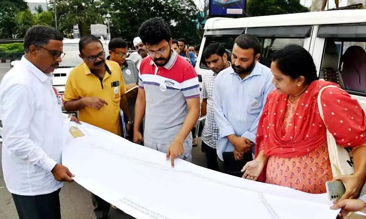 Visakhapatnam: Civic body focuses on road expansion works
