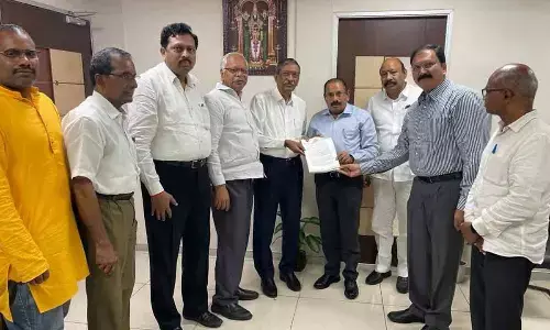 Vijayawada: AP Chambers urges government to reduce burden of power bills