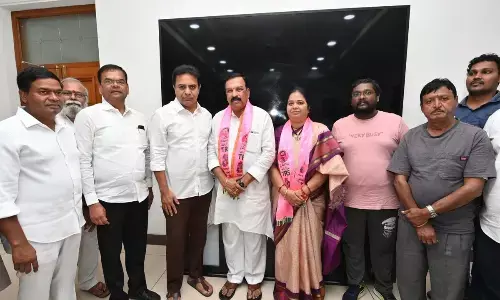 BJP corporator joins BRS party in presence of KTR