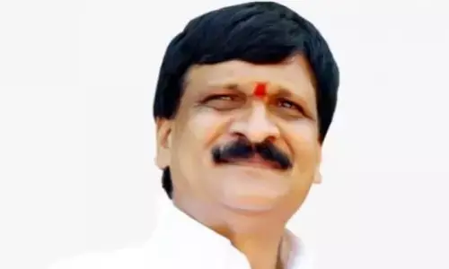 BRS MLA M Hanumantha Rao quit party