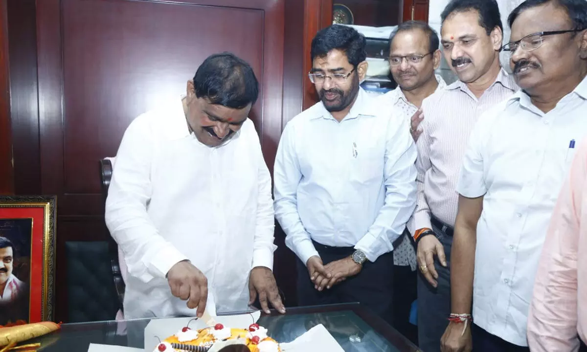 Minister Patnam Mahender Reddys birthday celebrated at I &PR dept. office