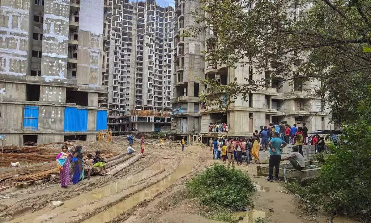 Builders in Hyderabad Sell Skyscrapers Sans RERA Nod
