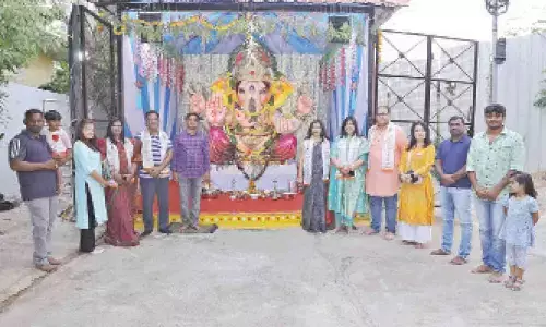 Hyderabad: Grand Ganesha Awards committee visits continue