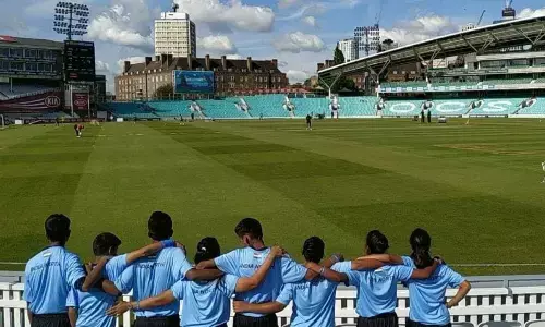 Blossoming Dreams: Street Children on road to cricket world cup By Uzmi Athar